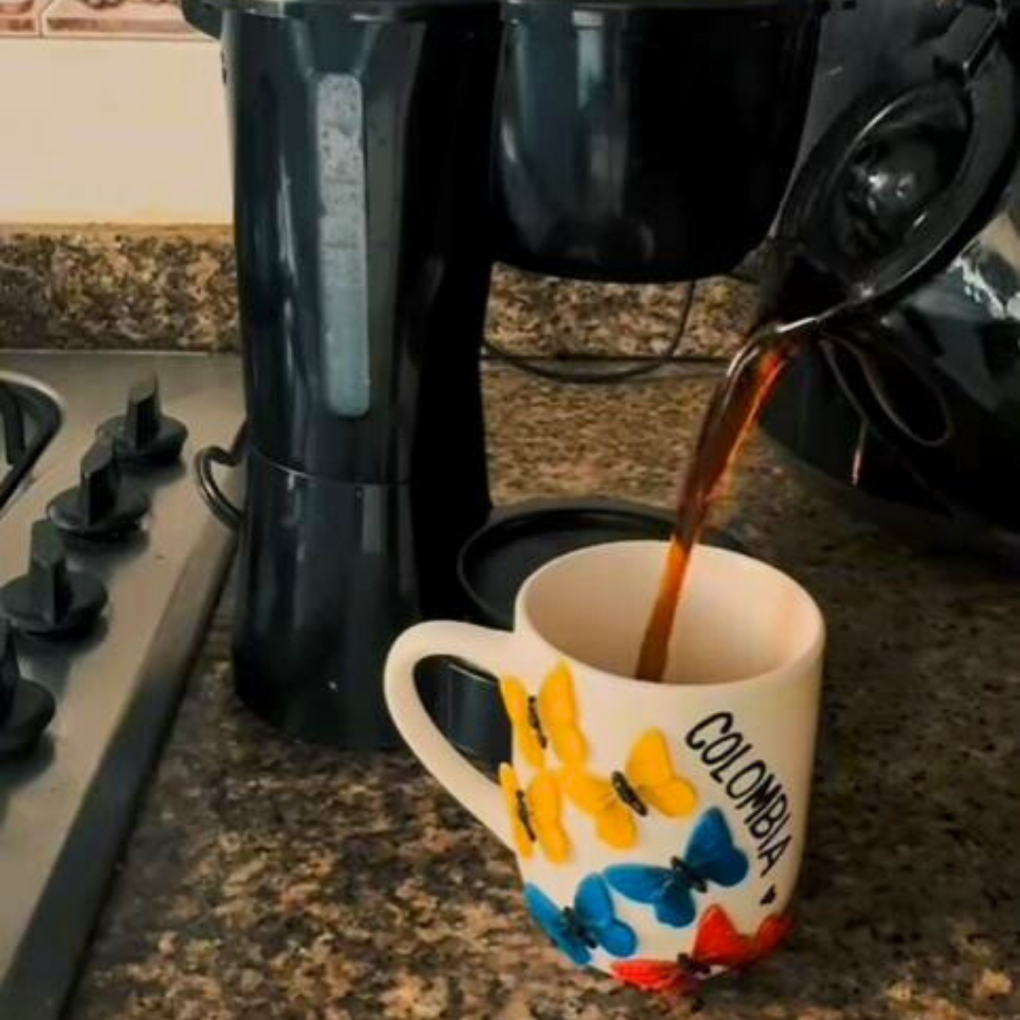 Colombian mug with butterfly