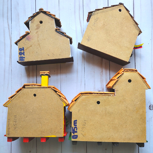 Colombian house wall decor / Casitas